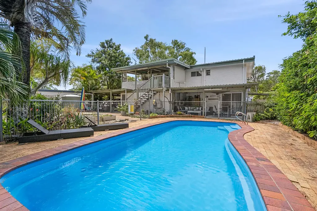 8 Progress Avenue, Beachmere, QLD 4510