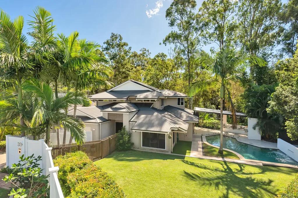 33 Country Club Drive, Albany Creek, QLD 4035