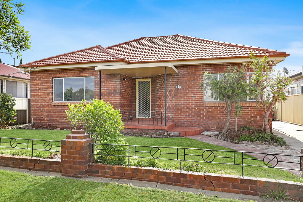 186 Kembla Street, Wollongong, NSW 2500