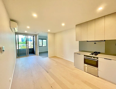 1B1B/8 Elgin St, Carlton, VIC 3053, 1 slaapkamers, 1 badkamers, Apartment
