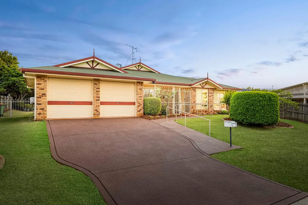 14 Jonquil Court, Middle Ridge, QLD 4350