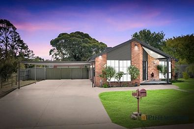 Wallan 4 Slaapkamer Prime Main Road Opportunity with Premium Renovated Home!