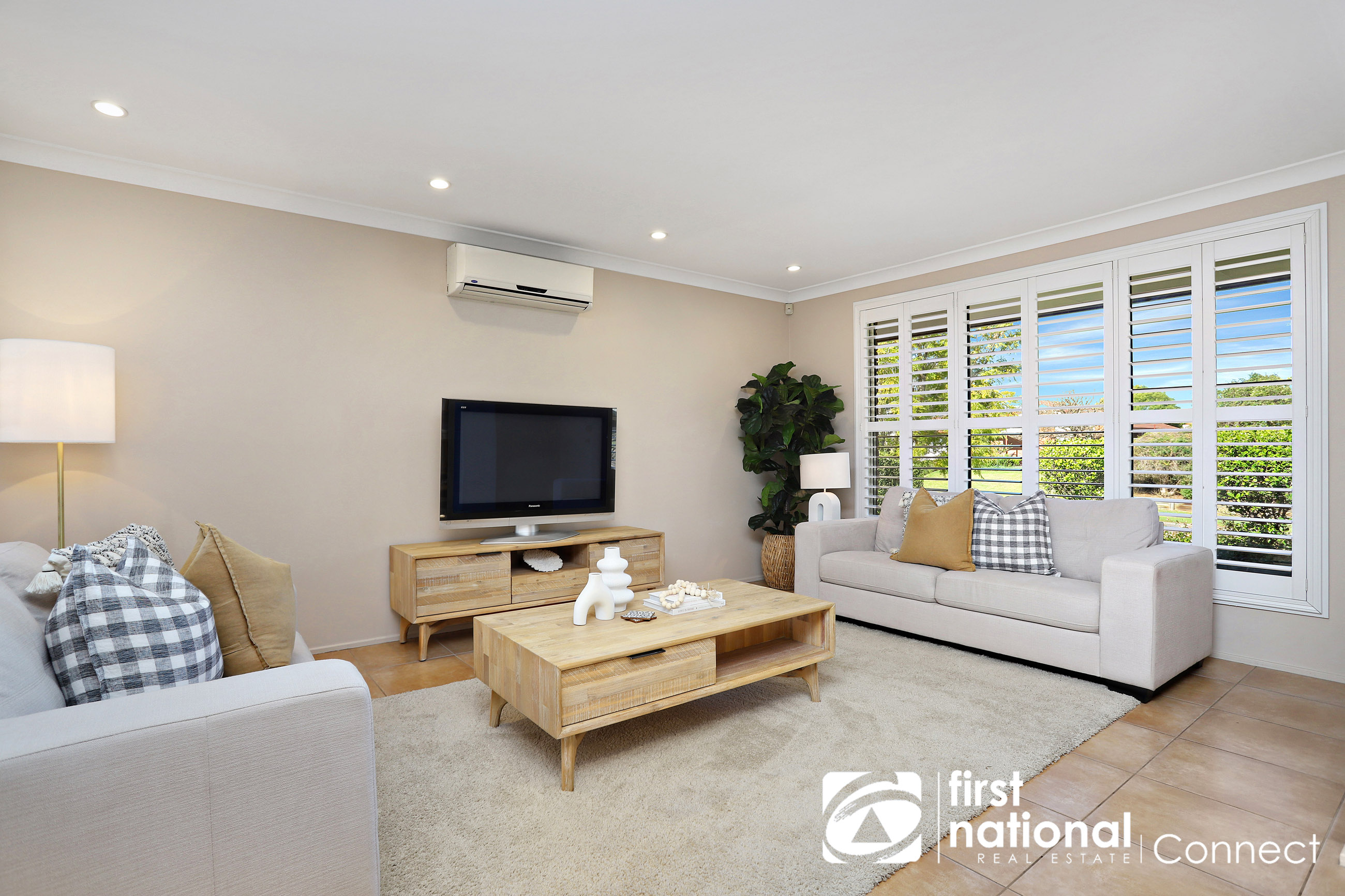 10 IVY AV, MCGRATHS HILL NSW 2756, 0 غرف, 0 حمامات, House