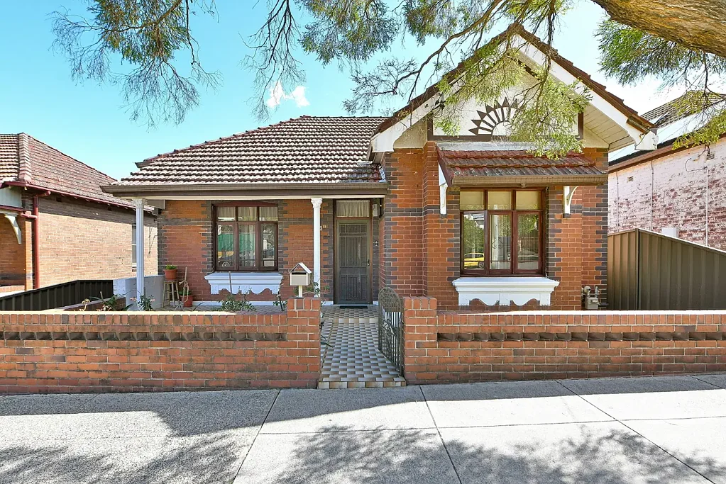 Dulwich Hill 4ਬੈੱਡਰੂਮ Federation Charm and Exceptional Future Potential