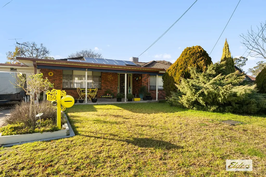 Corowa 4 Bedroom Charming Family Home