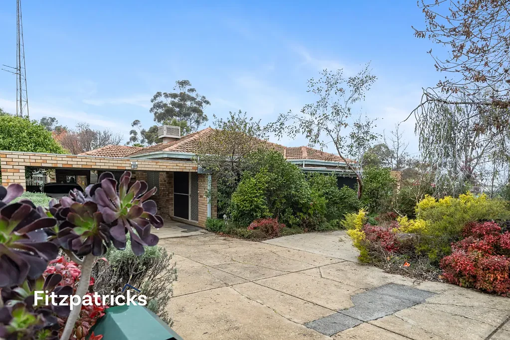 351 Lake Albert Road, Kooringal, NSW 2650
