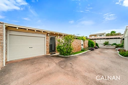 8/102 Ardross Street, Applecross