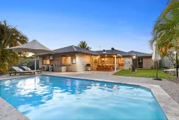 3 Woodstock Court, Parkwood