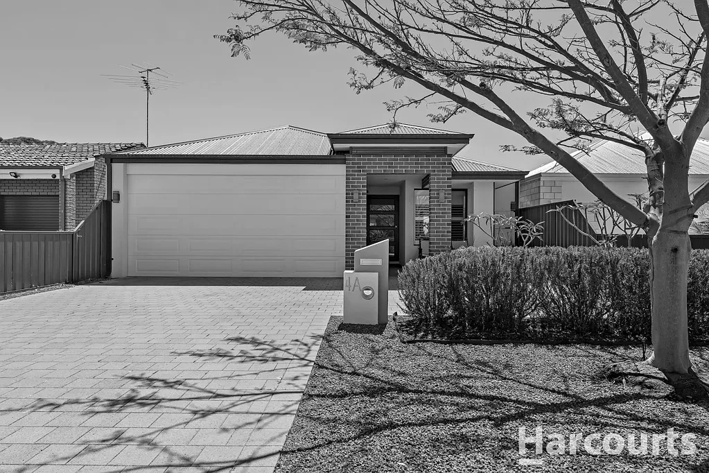 4A Loxton Street, Dudley Park, WA 6210