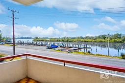 6/33-35 Point Road, Tuncurry