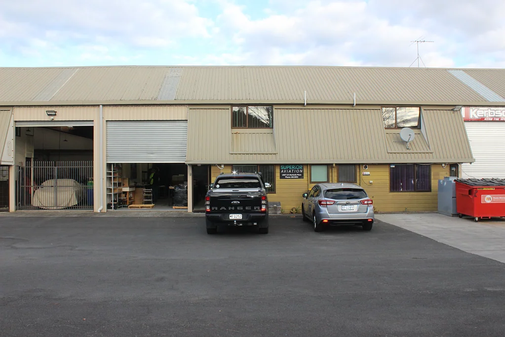 Papakura 265 sqm Industrial unit