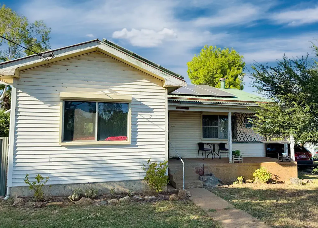 Ray White Condobolin