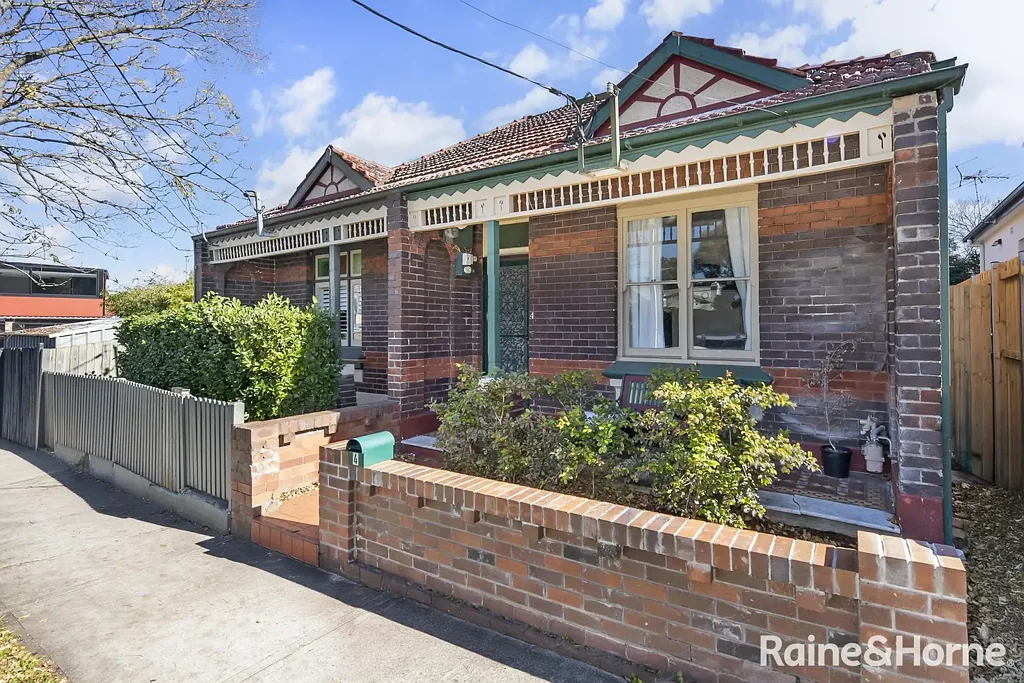 Two bedroom home in Marrickville