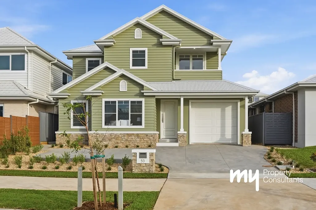 Oran Park 5房 汉普顿立面优雅  五卧三卫奢配  定制厨房Bosch  宽敞车库景观 Brand New Camelot Homes Luxury - As Seen On Better Homes & Gardens