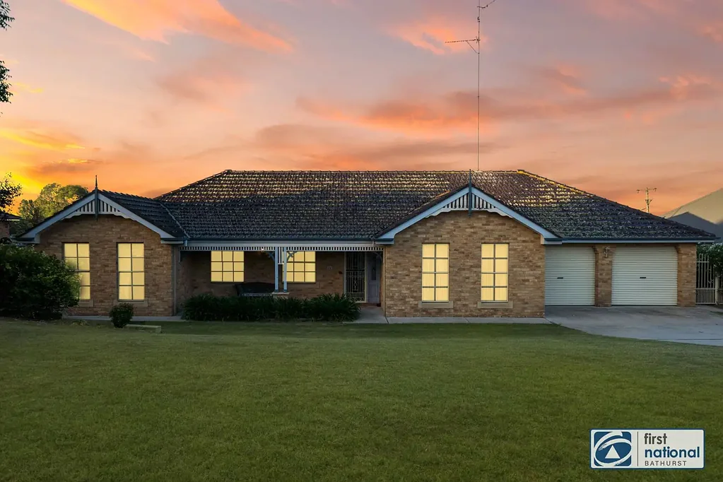 34 Cedar Drive, Llanarth, NSW 2795