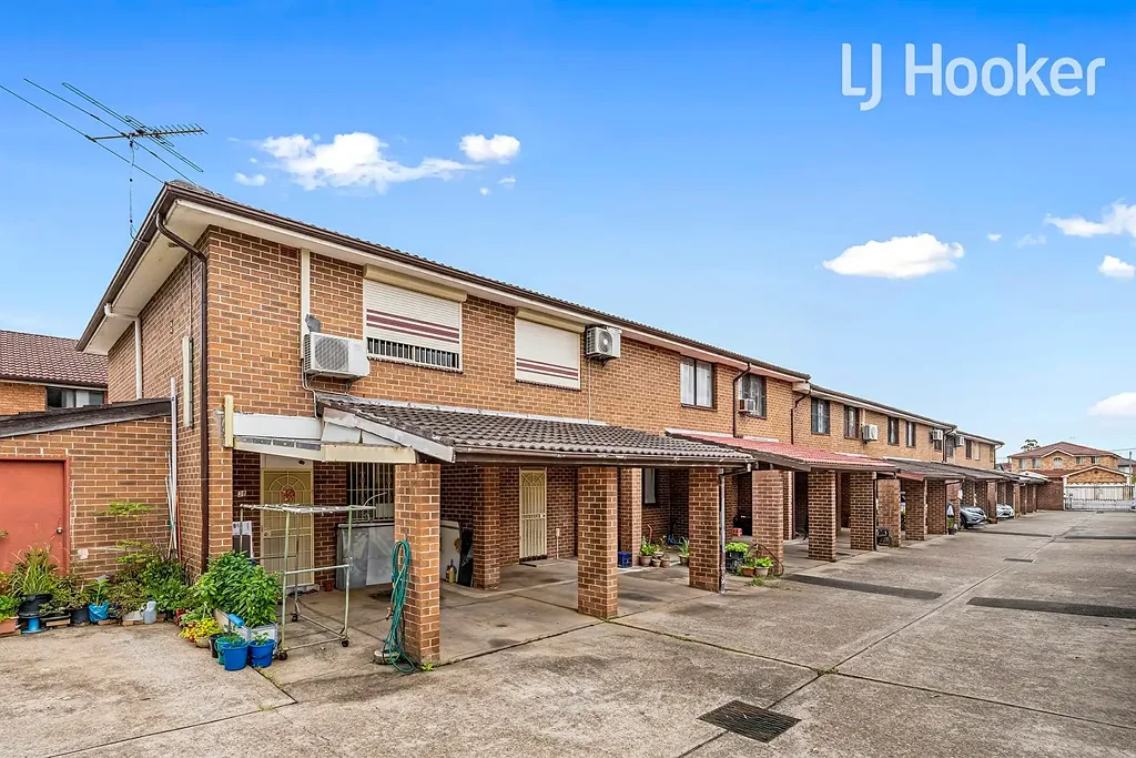 21/12-18 St John Road, Cabramatta, NSW 2166