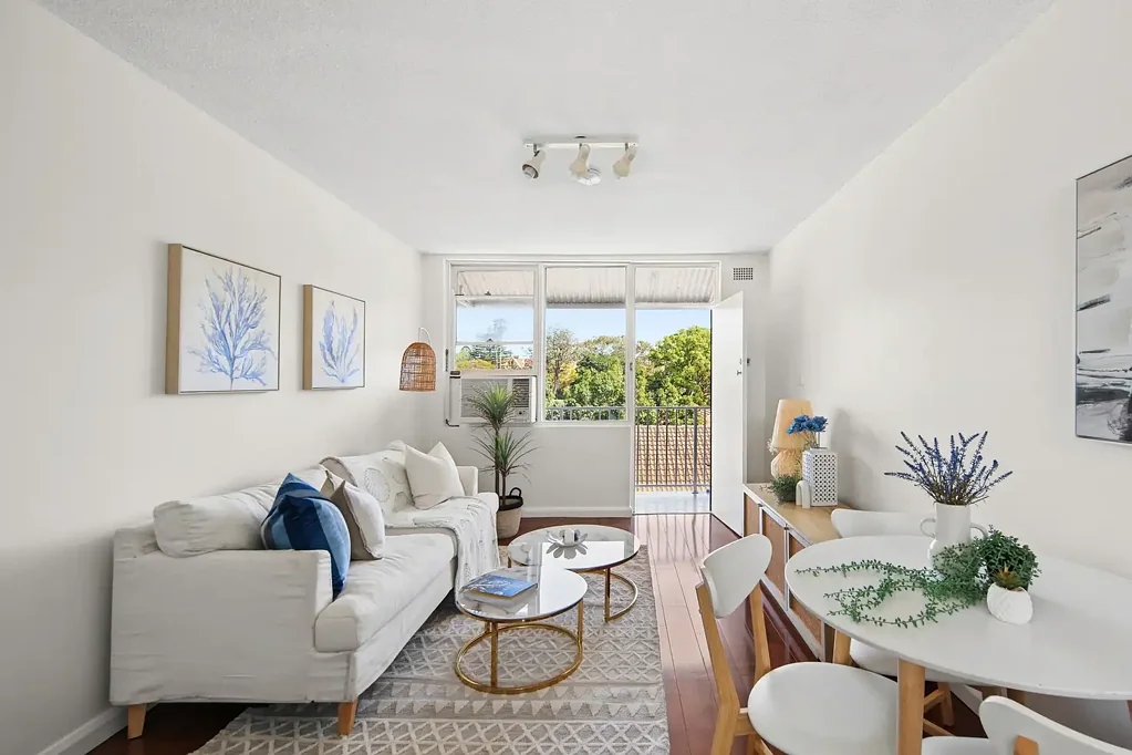 Summer Hill 2房 易打理村庄旁公寓，无与伦比的入门级置业机会 Easy Care Village-Side Apartment, Unmatched Entry Buying