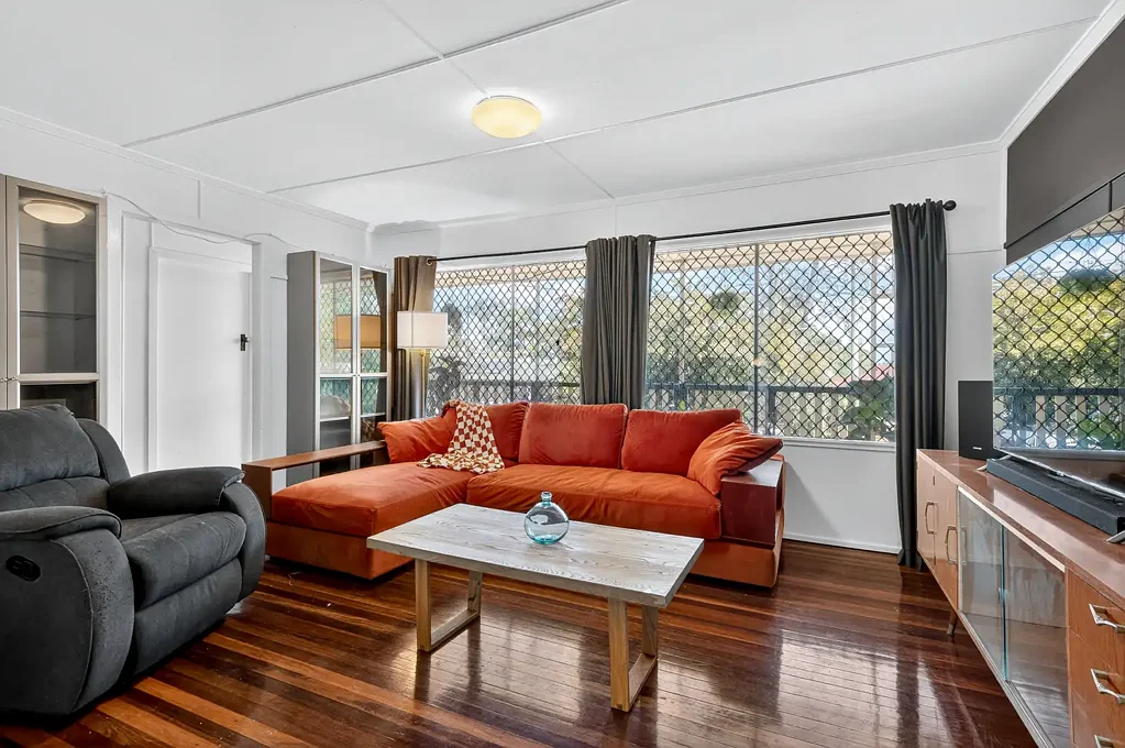 Strathpine 3 Slaapkamer Investor or First Home Owner Delight!