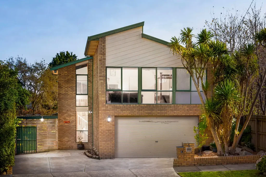 4 Lockerbie Court, Greenvale, VIC 3059