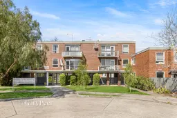 4/1 Whitehall Court, Caulfield North