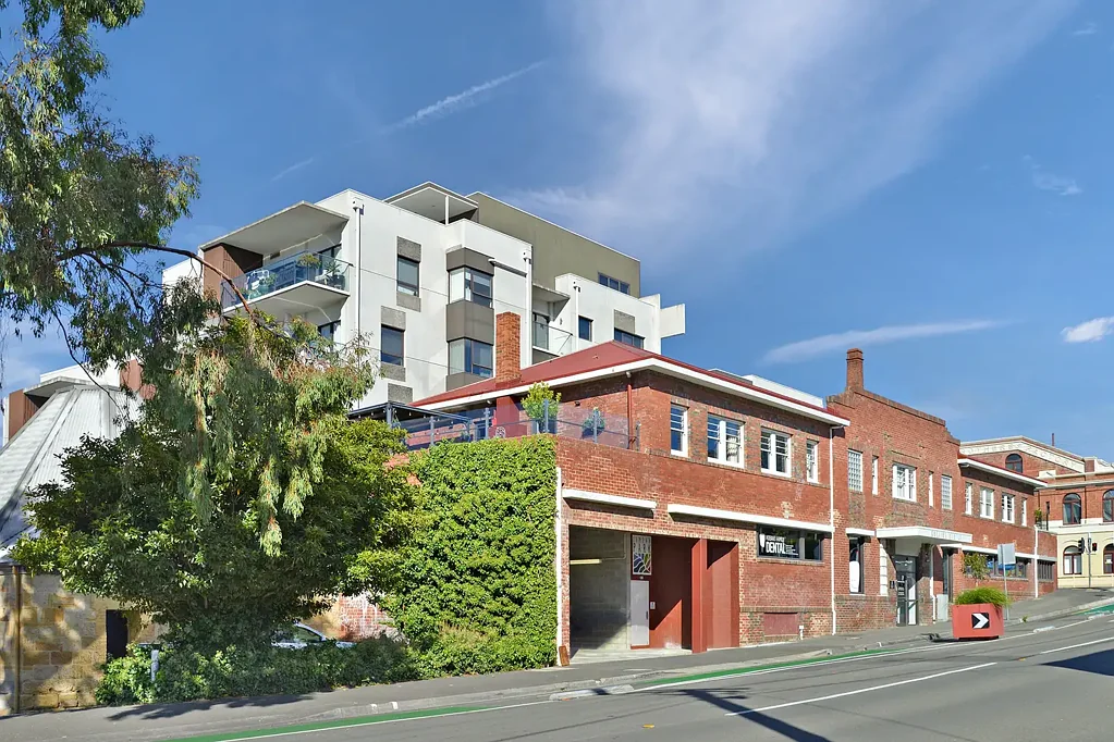 Hobart 2房  Top-Floor Living. CBD On Your Doorstep.