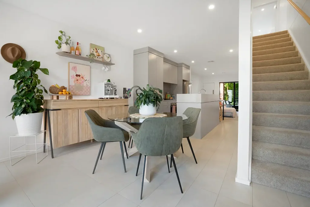 10 Beechworth Street, Watson, ACT 2602