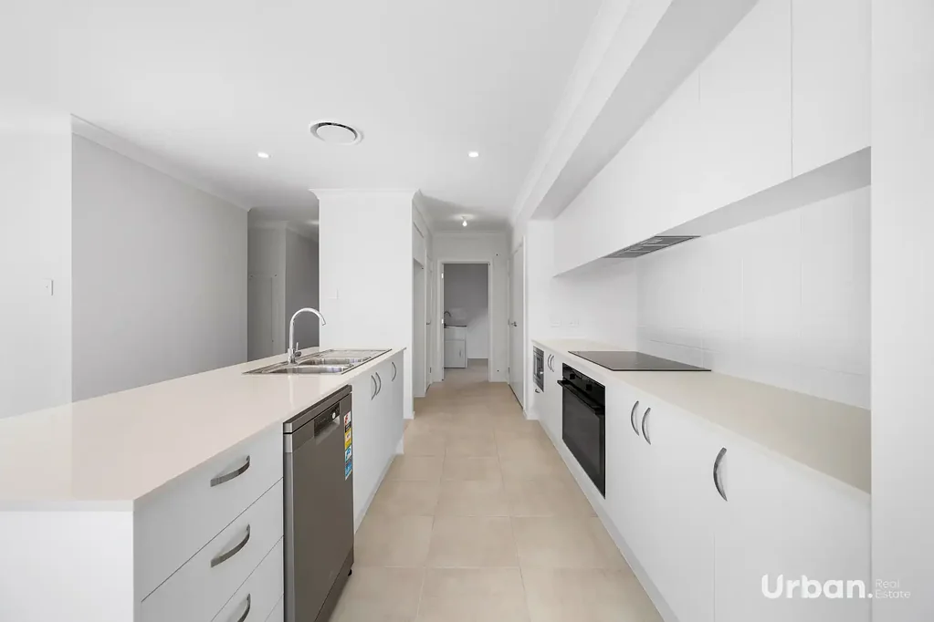 Wilton 4Habitaciones Brand New Rawson Home | Spacious 4 Bedroom Turnkey Home in Panorama Estate - 5% Deposit - Ready to Move In Now