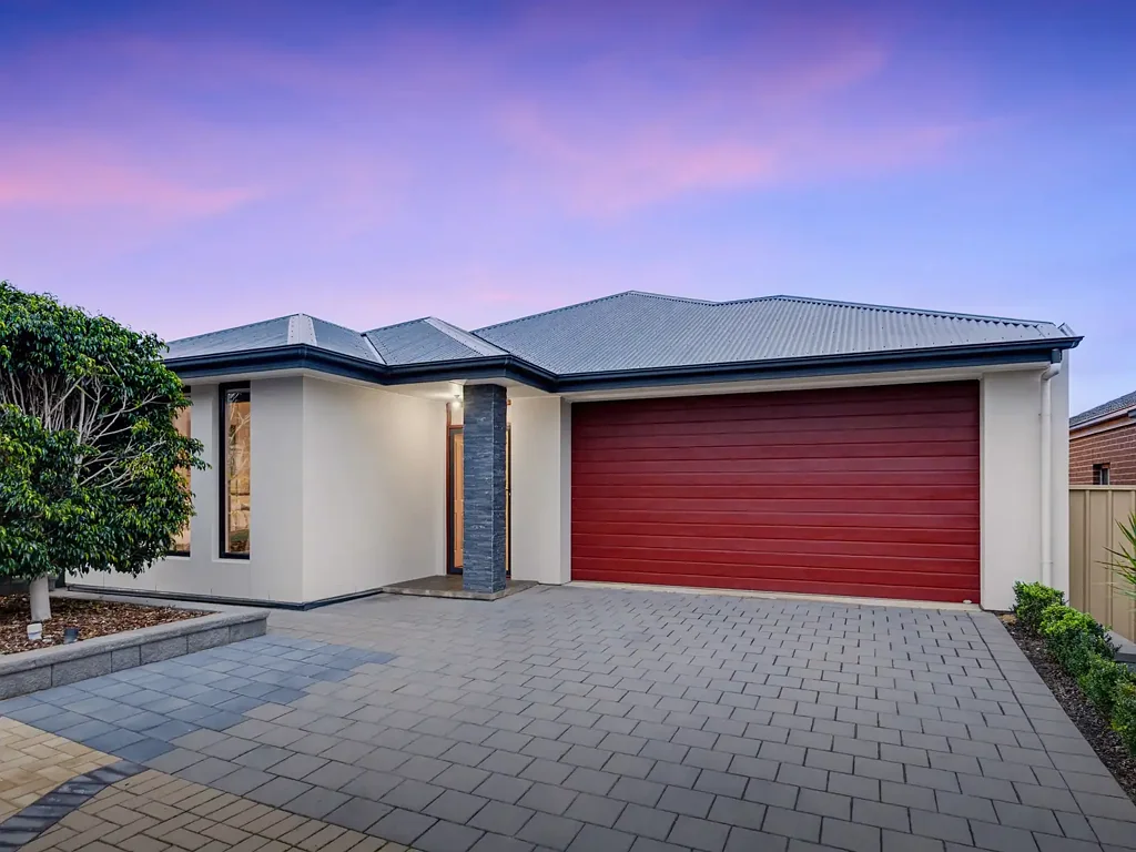 Seaford Meadows 3房  Living in Style