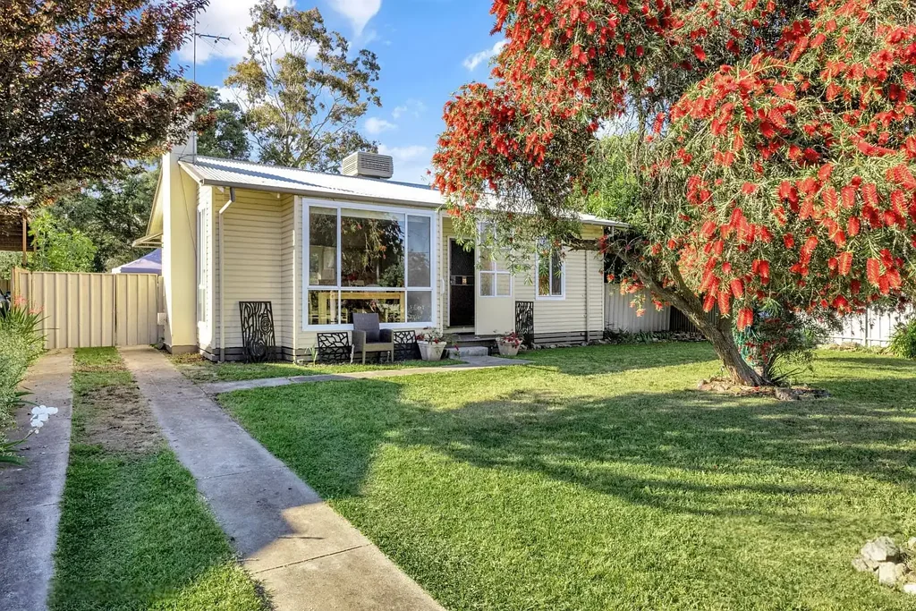 25 Manley Crescent, Wangaratta, VIC 3677