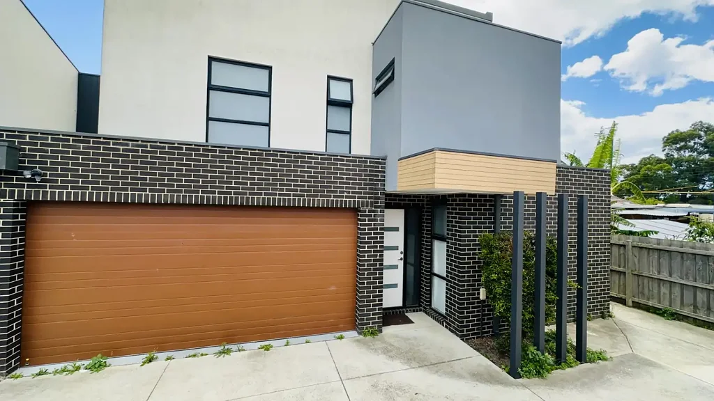 A Beautiful townhouse, perfect for your family!