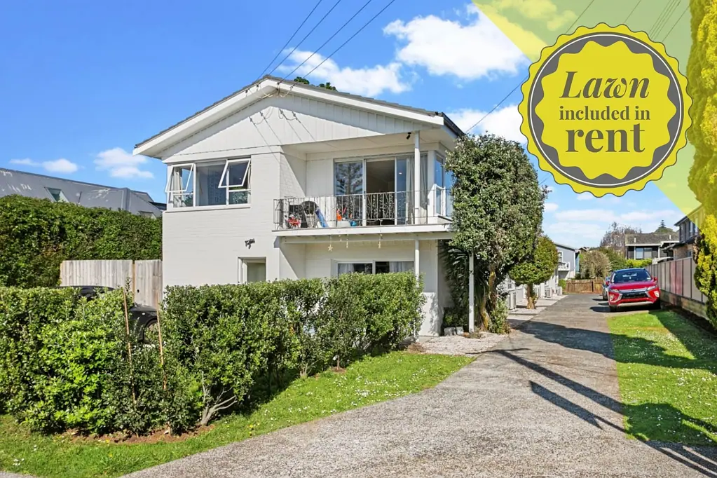 Spacious Two-Storey Home with Easy Onehunga Convenience