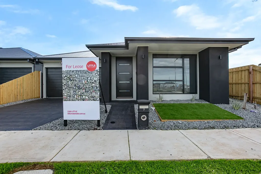 Experience luxury living in Tarneit
