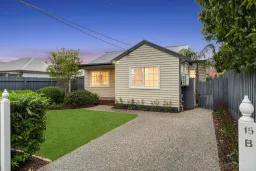 15b Crown Road, Bonbeach