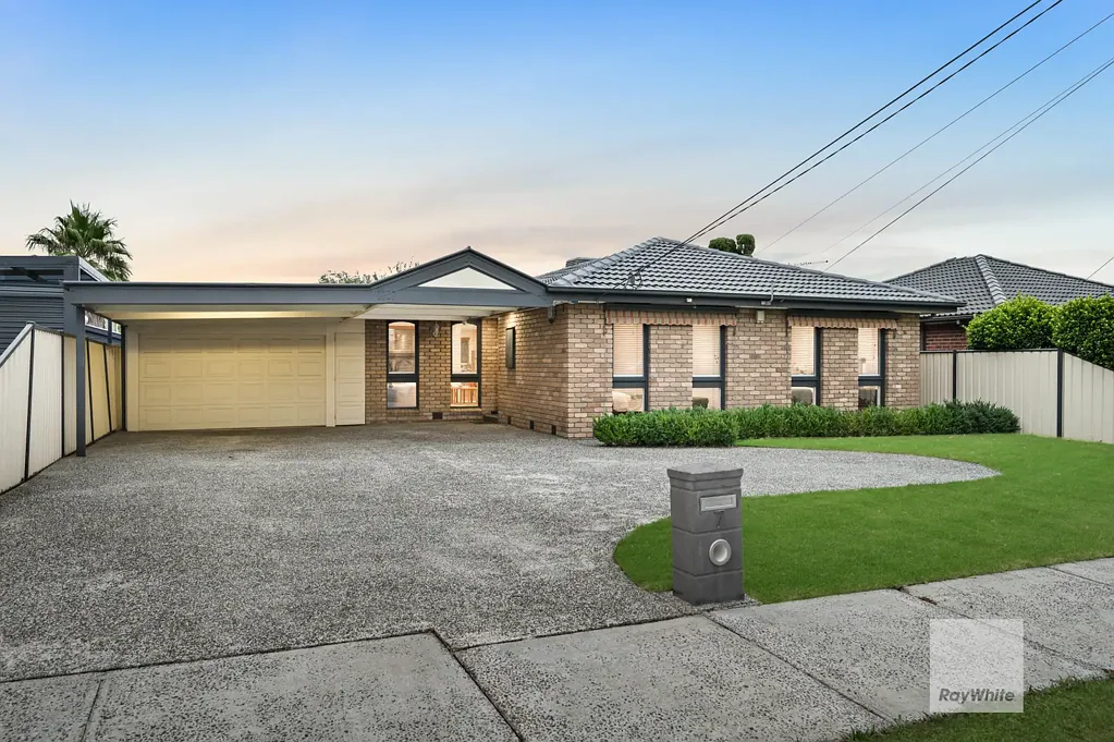 7 Wiltshire Road, Gladstone Park, VIC 3043