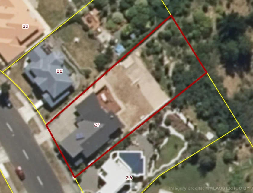 27 Ruapehu Drive, Fitzherbert, Palmerston North City, 5 chambres, 0 salles de bain