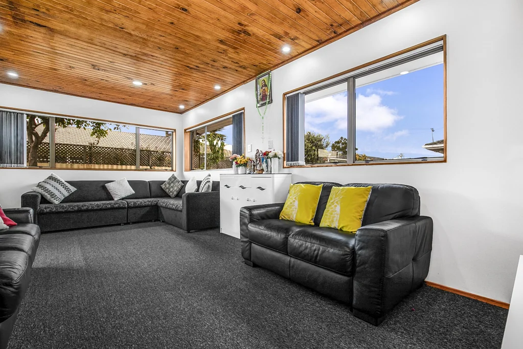 3 Bedroom - Central & Convenient
