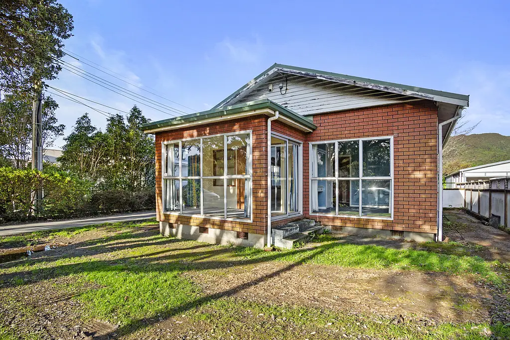 2/45 Cambridge Terrace, Waiwhetu, Lower Hutt, Wellington