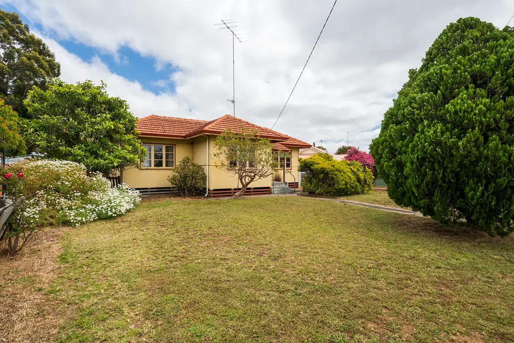 59 Muir Street, Manjimup, WA 6258