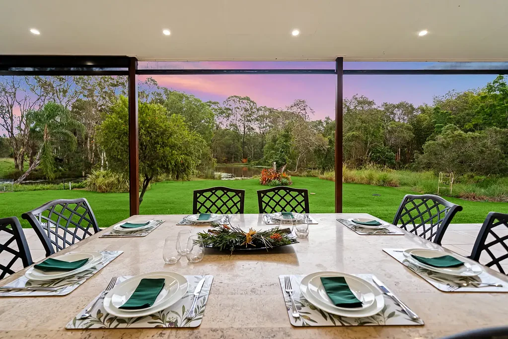 Rochedale 4ห้องนอน Acreage Feel, Family Living - Space, Privacy & Lifestyle on 6,304m²