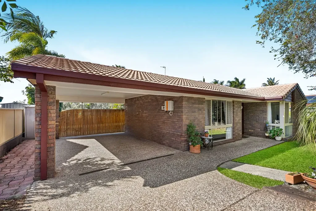 Carrara 3ਬੈੱਡਰੂਮ Peaceful Cul-de-Sac Living in Sought-After Carrara!