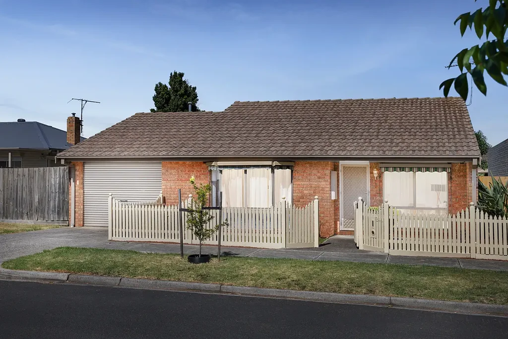 24A Cosmos Street, Glenroy, VIC 3046