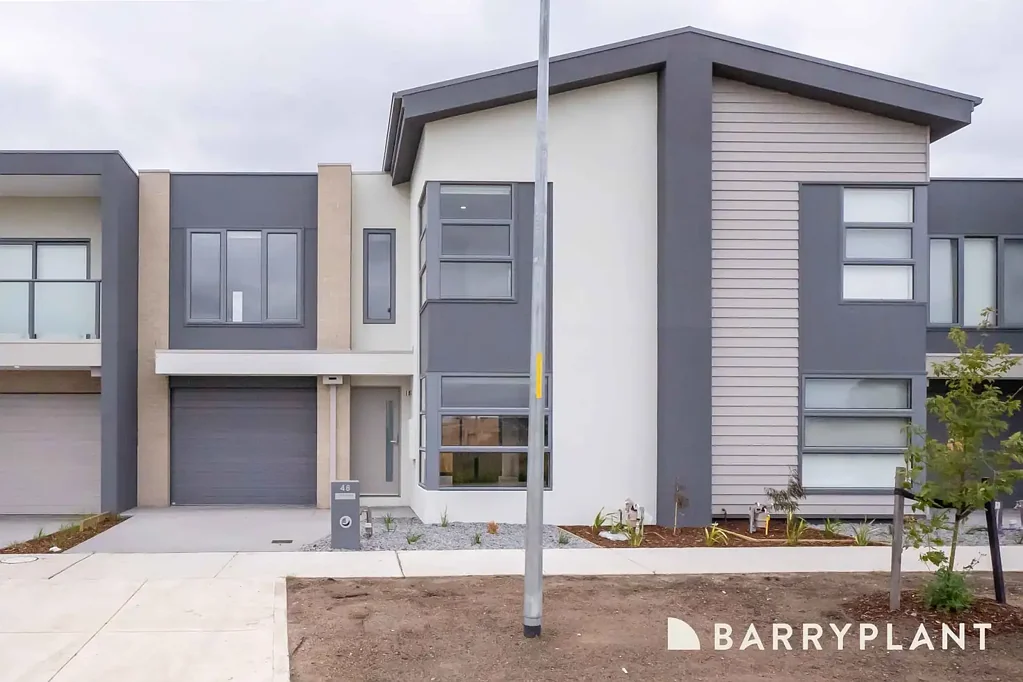 Brand New Parkside Comfort in a Prime Location
