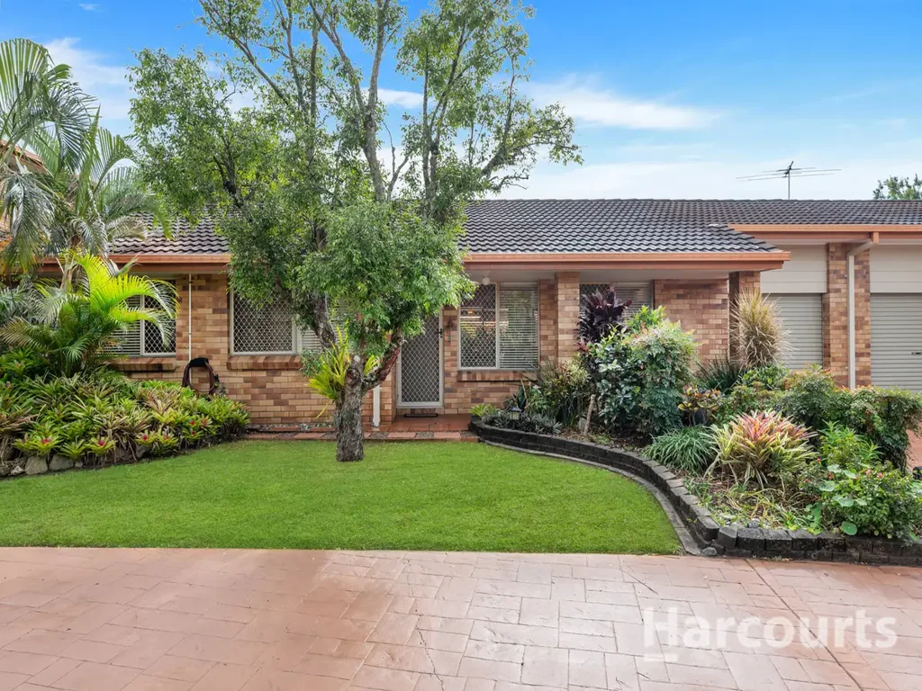 Zillmere 2 Bedroom Peggie's Pride and Joy: Larger than normal, low set villa