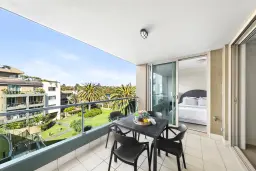 UNIT 405 168 QUEENSCLIFF RD, Queenscliff