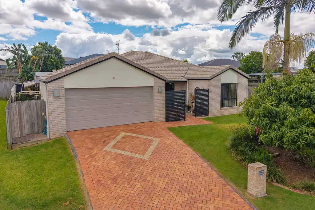8 Miriam Court, Woolmar, QLD 4515