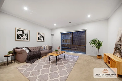 128 Bondi Parade, Point Cook, VIC 3030, 4 Schlafzimmer, 2 Badezimmer, House