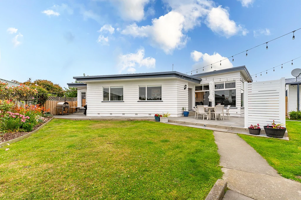 West End 4部屋 Comfortable Home With Extras