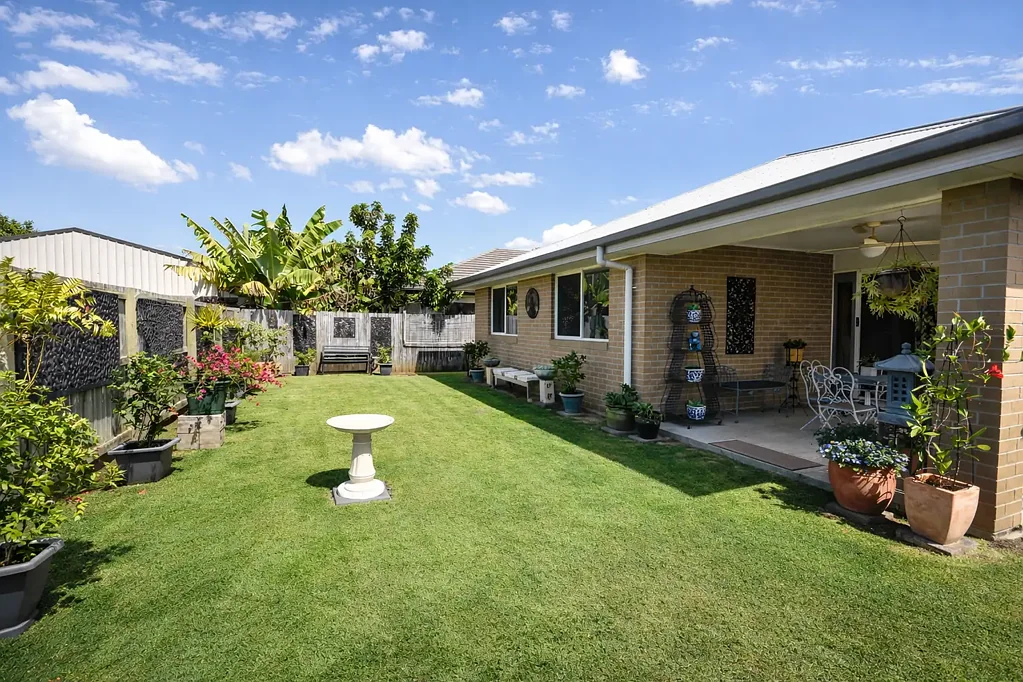 Caboolture South 4chambre Immaculately Presented 4 Bedroom Family Home!