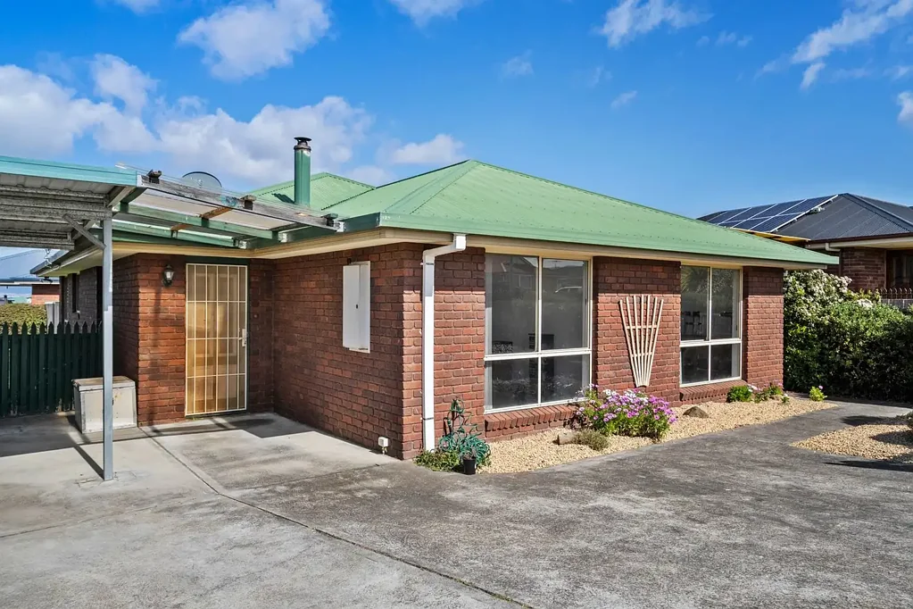 Brighton 3房  Comfortable Living with Space to Enjoy