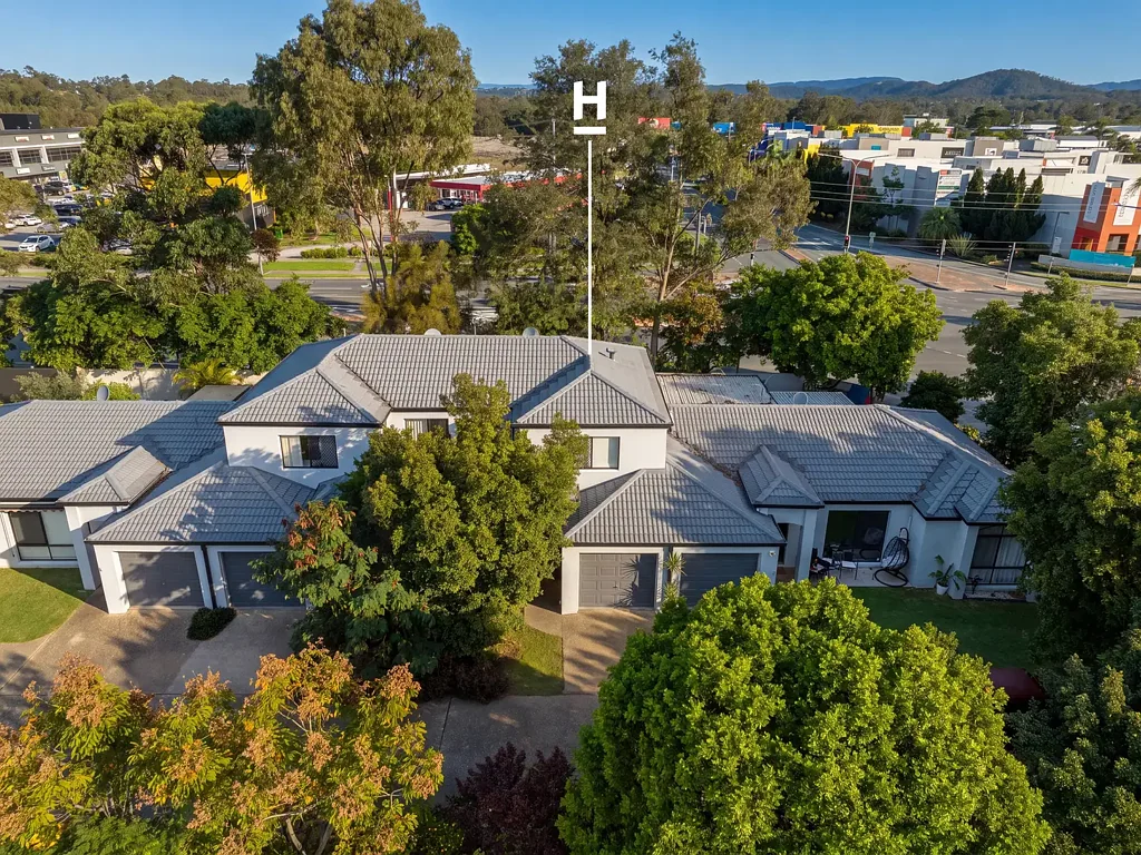 Helensvale 3ห้องนอน Entry Level Opportunity in the Heart of Helensvale